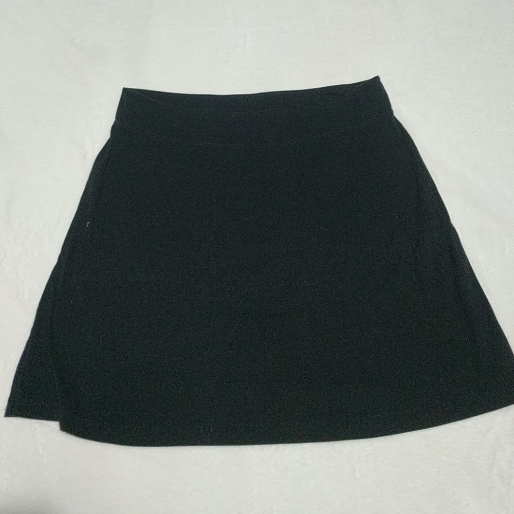 Black skirt